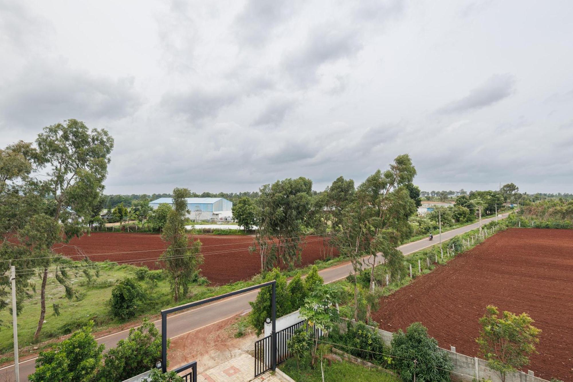 Celestial Sapphire Villa Pvt Pool Veg Food 4Bhk Dod Ballapur Bagian luar foto