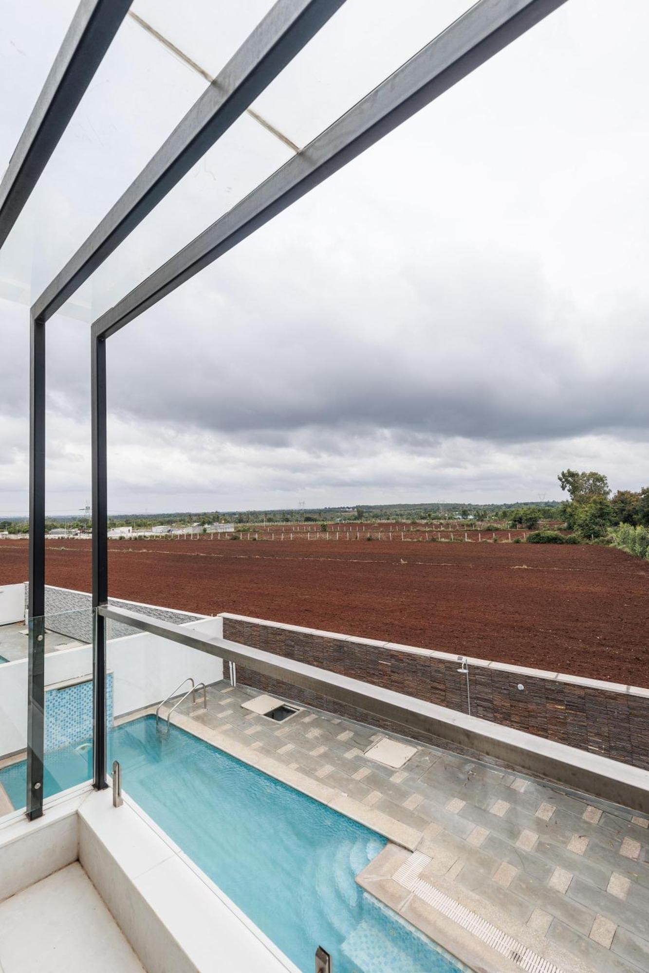 Celestial Sapphire Villa Pvt Pool Veg Food 4Bhk Dod Ballapur Bagian luar foto