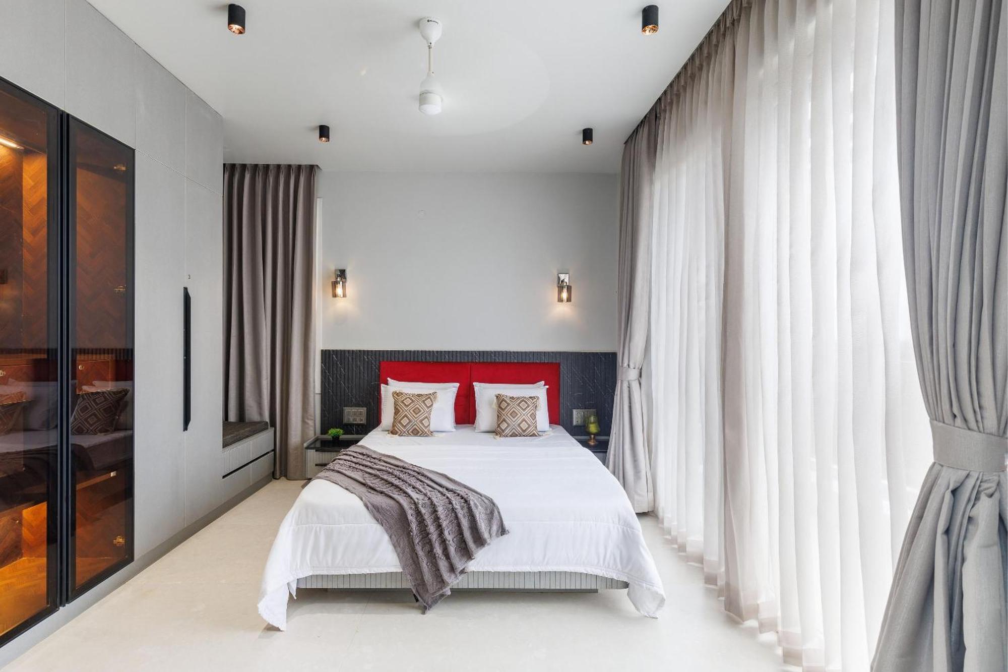 Celestial Sapphire Villa Pvt Pool Veg Food 4Bhk Dod Ballapur Bagian luar foto