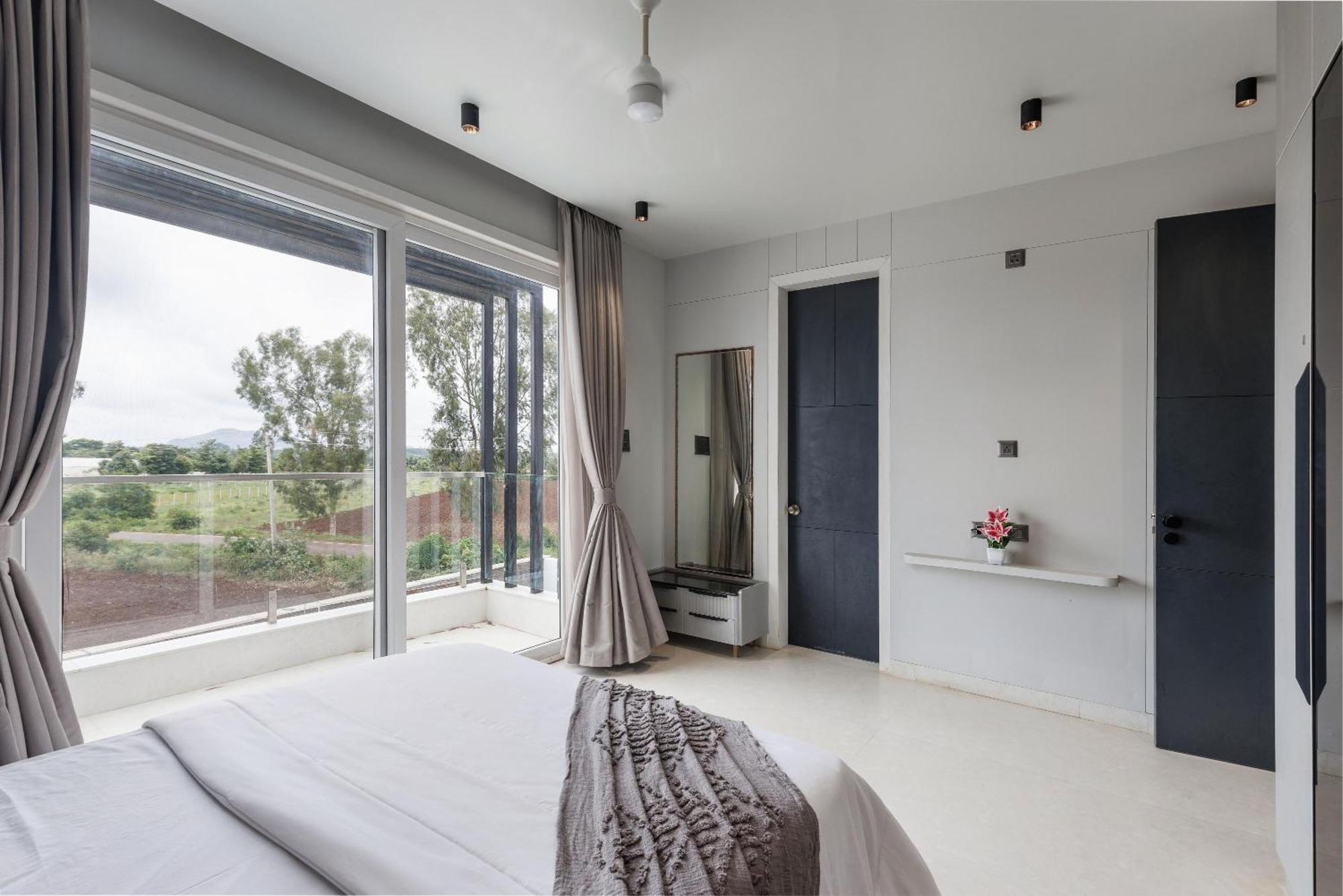 Celestial Sapphire Villa Pvt Pool Veg Food 4Bhk Dod Ballapur Bagian luar foto